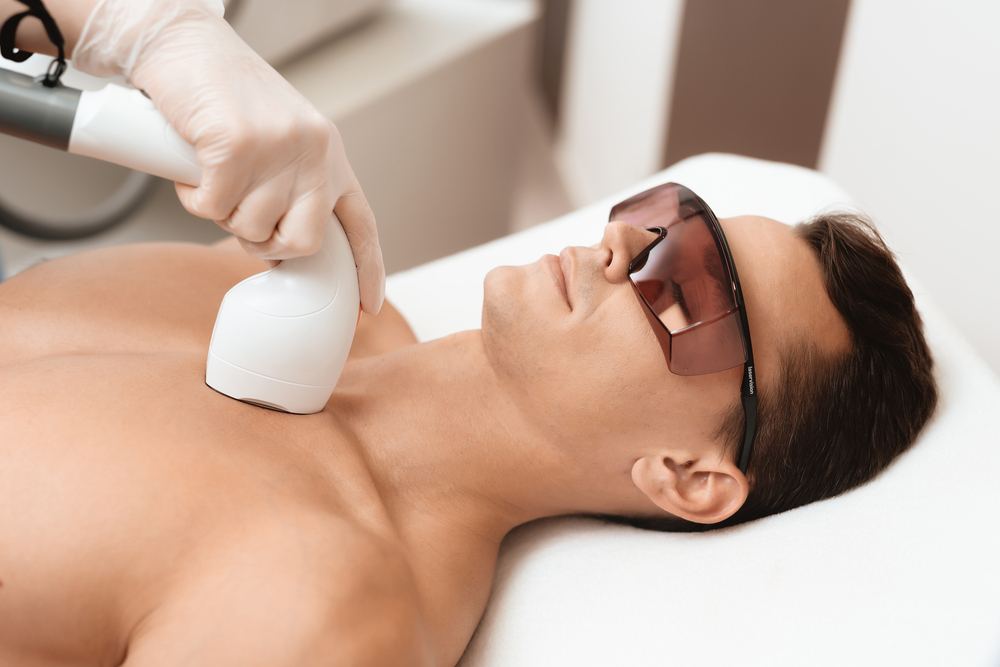 8 BENEFITS OF LASER HAIR REMOVAL